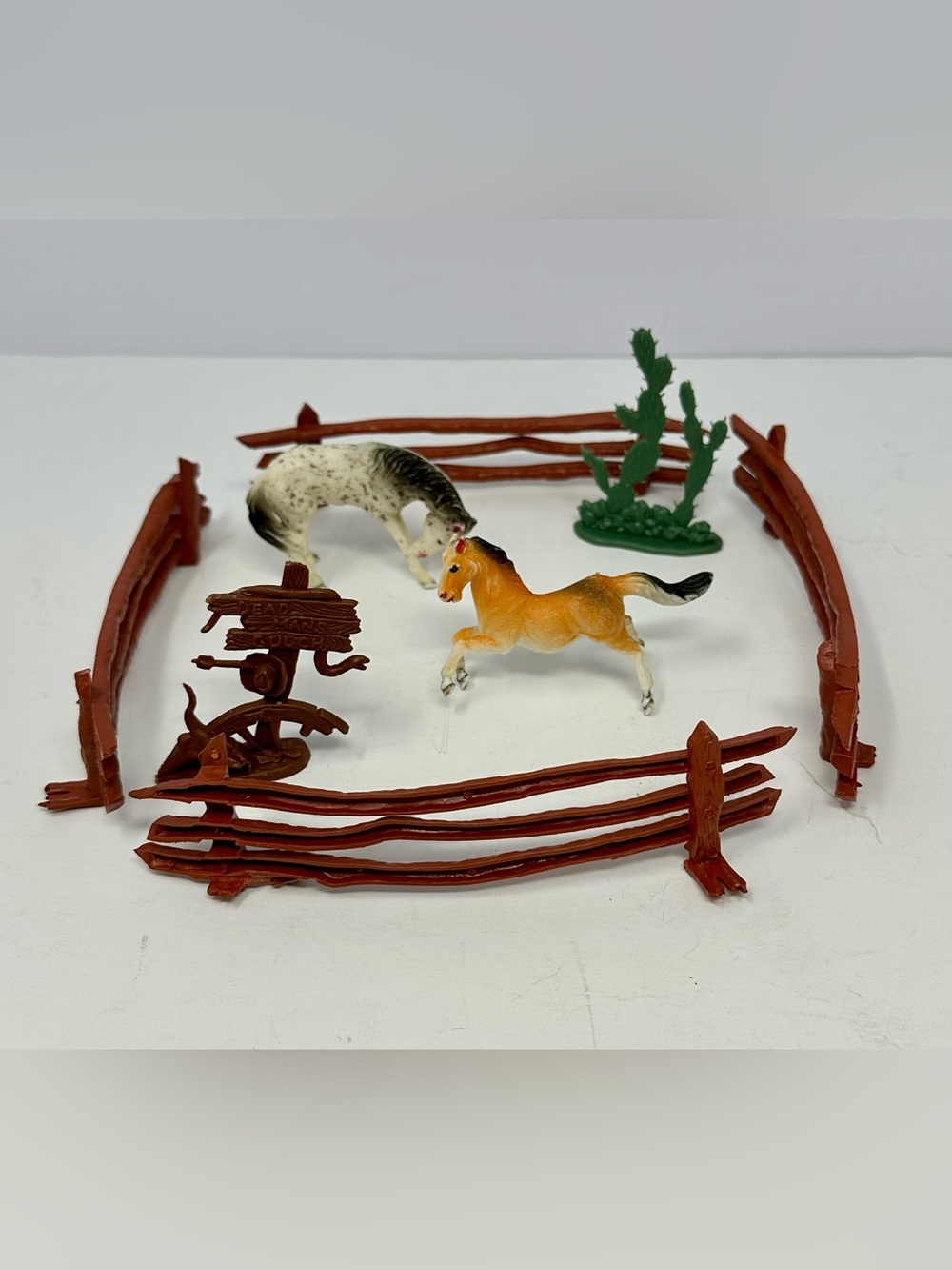 Vintage Cake Topper Horses, Cactus, Sign & Corral Set Figures A0